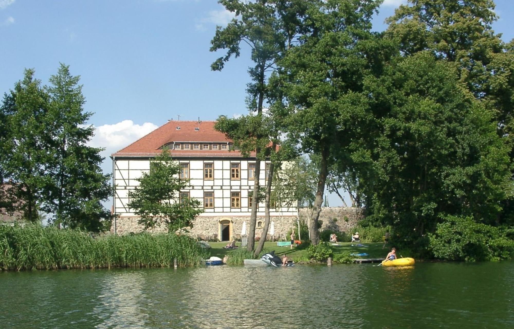 Drostenhaus Feldberg Feldberger Seenlandschaft Ngoại thất bức ảnh